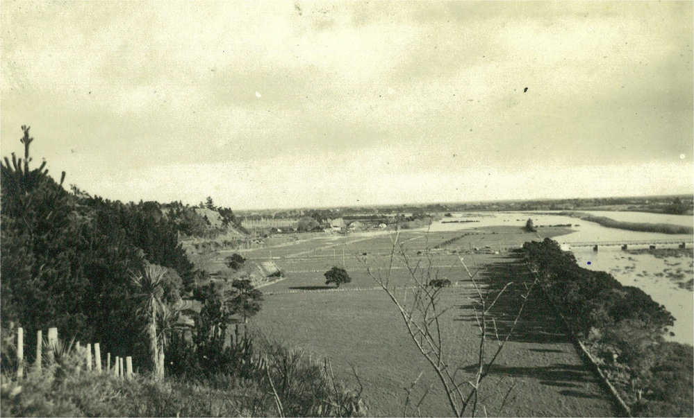 Storms and floods, Manawatū River, 1947