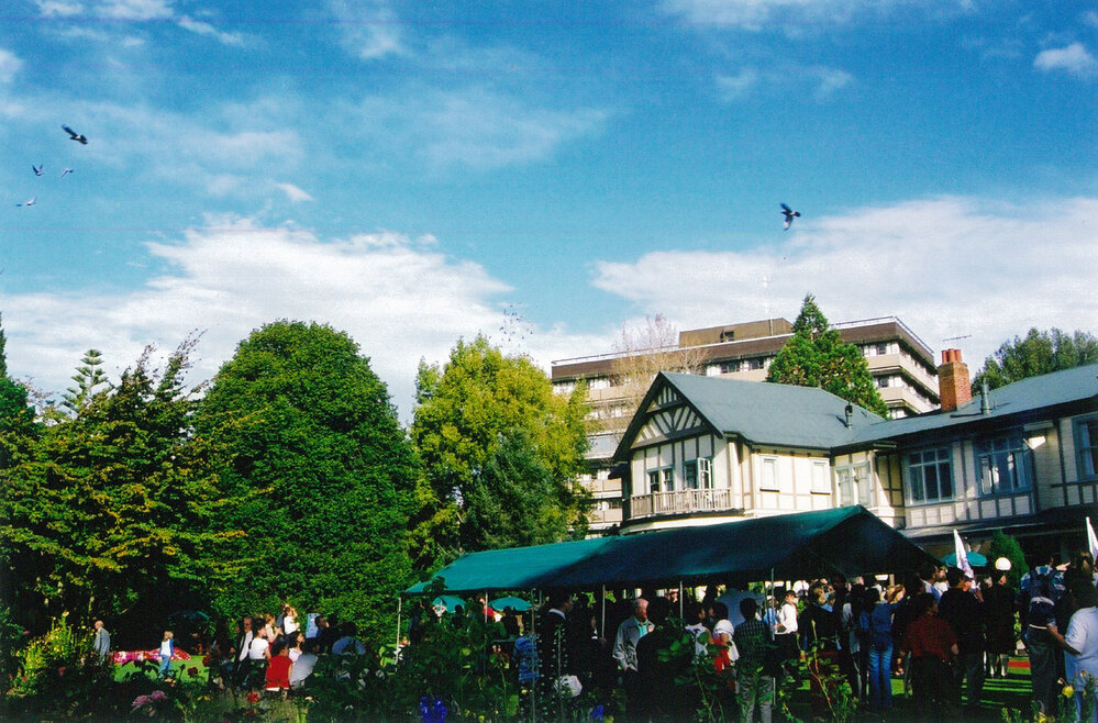 Massey University 75th Jubilee, 2002