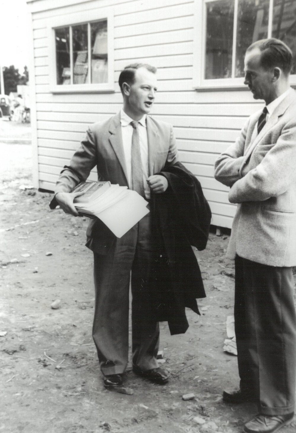 George Culliford in conversation with Peter Freyberg, circa March 1960