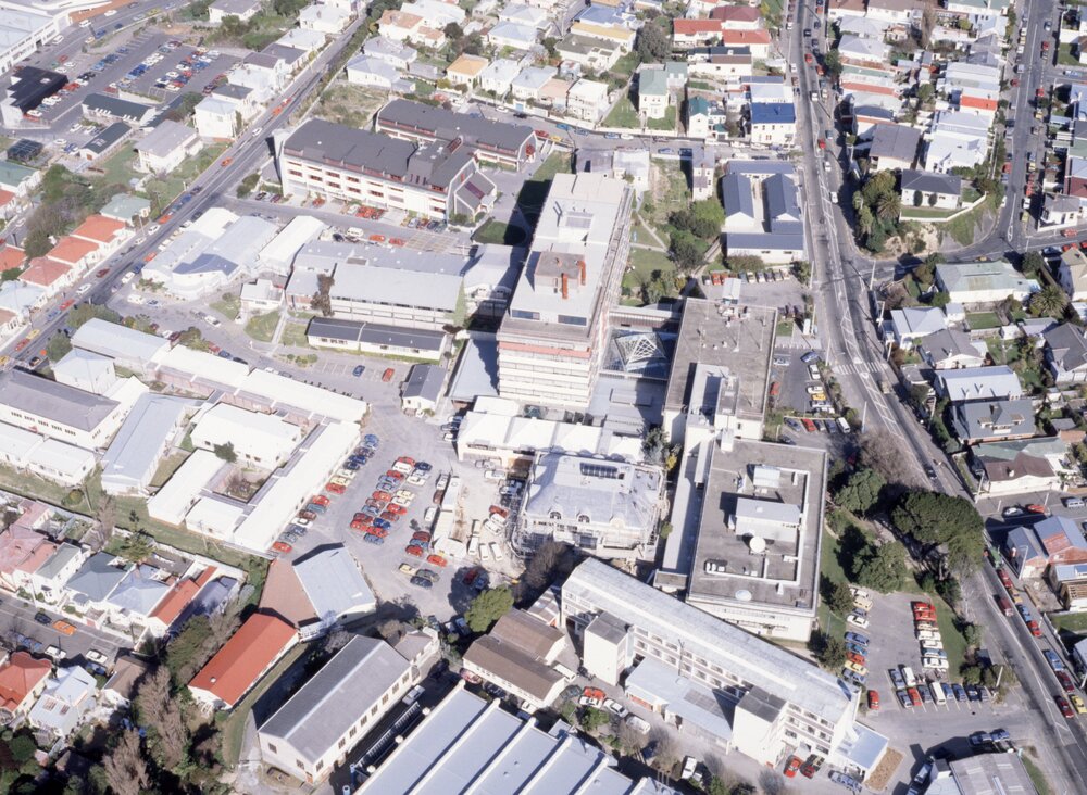 Wellington Polytechnic aerial photograph, 8 September 1992