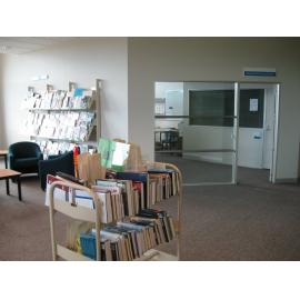 Library, Auckland campus. Library Extension, temporary wall, January 2009
