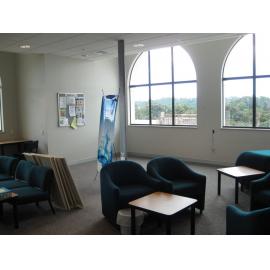 Library, Auckland campus. Library Extension, temporary wall, January 2009