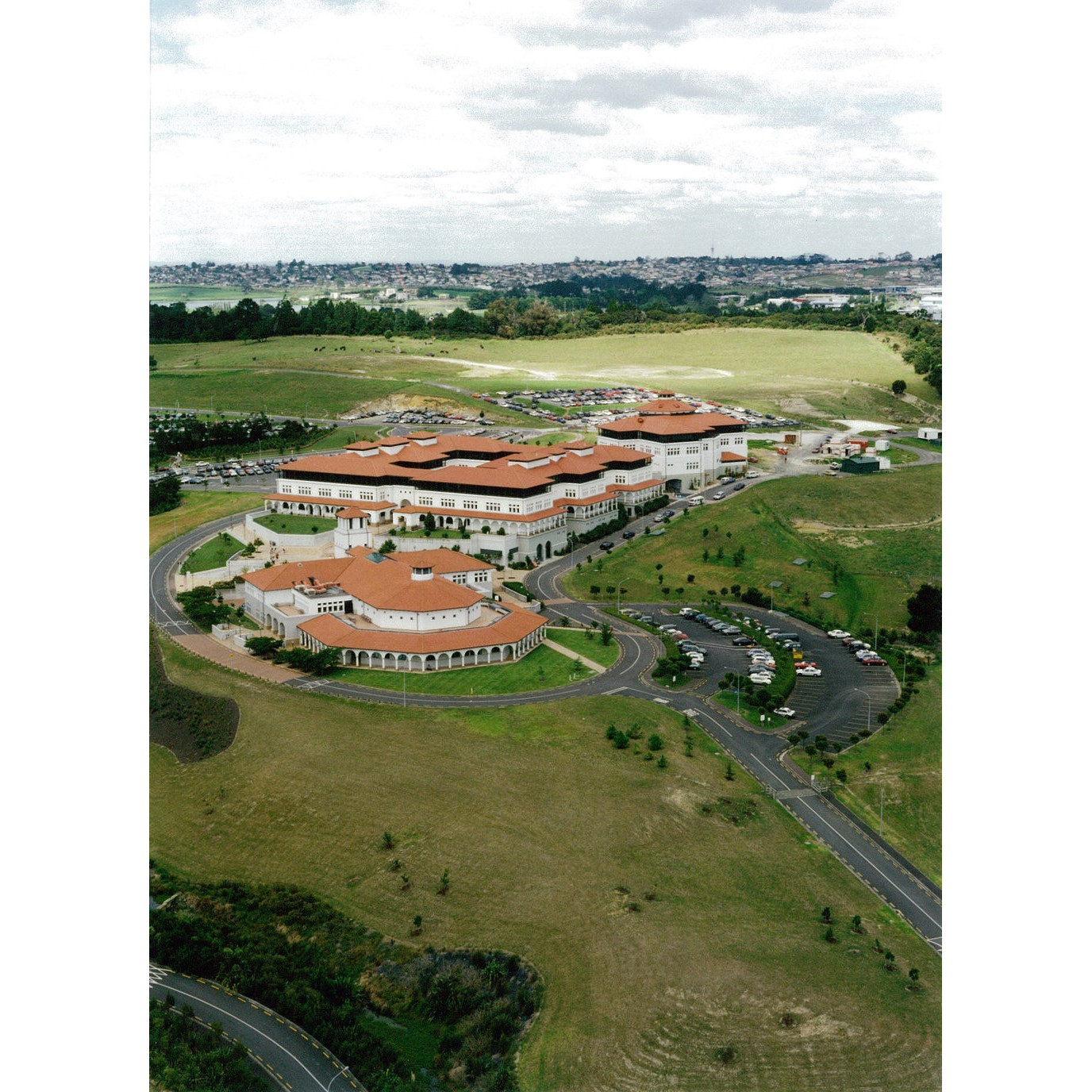 Massey University Timeline - 1993 to 2015 - Spreading Its Wings Over Three Cities
