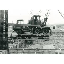 Agricultural and Horticultural Sciences Buildings. Construction, 28 March 1972