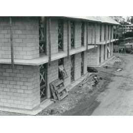 Kairanga Court. Construction, November 1976