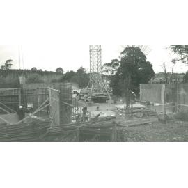Business Studies West. Construction, July 1986
